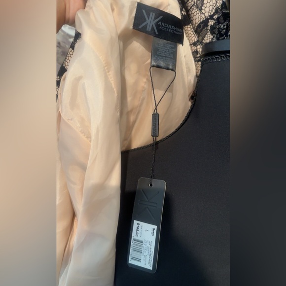 NWT Lace Women's Trench Coat *Rare* - Picture 3 of 8